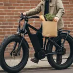 Conviene montare un portapacchi sulla fatbike elettrica? I vantaggi pratici sottovalutati